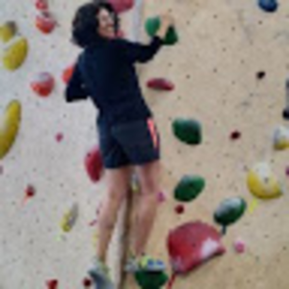 Meet your Posher, Leticia